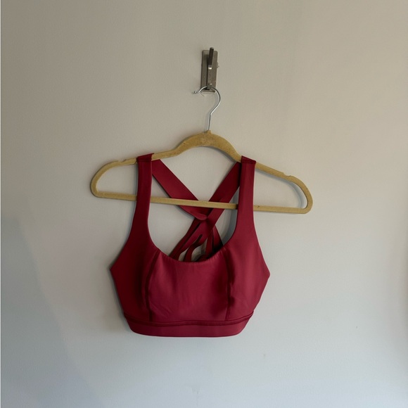 Sweaty Betty medium burgundy sports bra… - Picture 1 of 6
